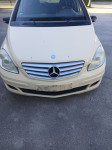 Mercedes-Benz B-klasa 180 CDI automatik Dijelovi