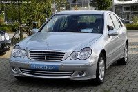 Mercedes-Benz C-klasa 220 - W203 - DIJELOVI
