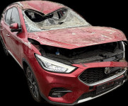 MG ZS ZS automatik *KARAMBOLIRANO VOZILO*