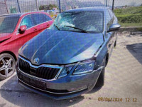 Škoda Octavia 1,6 tdi 2020g karambol na ime kupca prodajem....