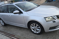 Škoda Octavia Combi 1,6 TDI DSG komplet po dijelovima