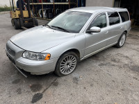 Volvo V70 D5 2,4 D automatik DIJELOVI
