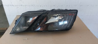 1119-SKODA OCTAVIA 3 PREDNJI LIJEVI FAR/ LAMPA/ 17-