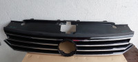 1230-VW PASSAT B8 PREDNJA MASKA