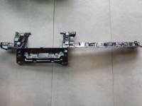 audi a3 8y držač armature 8y1857736 8Y1857736 cax
