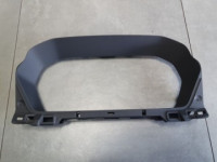 audi a3 8y poklopač okvir kilometar sata 8y0857115 8Y0857115 cax