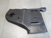 audi a3 8y zaštita šasije stražnja 5q0501560j 5Q0501560J CAX