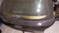 audi a3 zadnja hauba