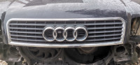 Audi A4 2002g maska