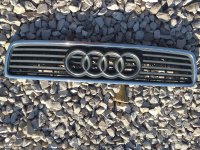 Audi A4 B5 maska