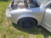 Audi a4 b6 vozačev blatobran