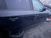 Audi a4 b8 prednja vrata/zadnja vrata