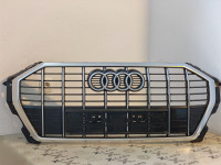 Audi Q3 83A853651B maska