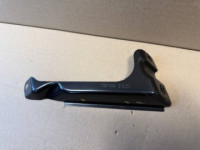 bmw 2 f45 f46 15r instrument tabla držač prednjeg desne blatobrana 729
