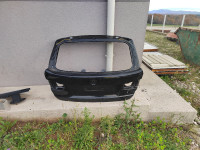 BMW 3 karavan Zadnja hauba