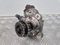 bmw 5 e60 e61 520d n47d20a pumpa visokog pritiska 7797874