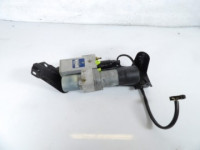 bmw 5 e61 pumpa hidraulička stražnje zadnja hauba 7111867 D-60208-7111