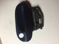 Bmw e39 1997 kvaka od vrata lijevih i desnih