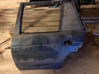 BMW e39 serija 5 karavan stražnja lijeva vrata