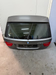 BMW E91 LCI zadnja hauba i lampe
