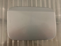 BMW E91 POKLOPAC REZERVOARA GORIVA