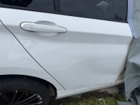 Bmw F20 Zadnja Desna Vrata