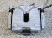 bmw g20 x3 g01 x4 g02 čeljust kočioni desni prednji dio 60/24/330 6882