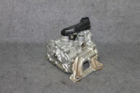 bmw g30 g11 g12 g05 g06 g07 m550d b57d30c uljna pumpa - 8576219 114185