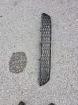 BMW G30 Srednja rešetka branika 8064930