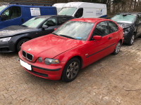 BMW serija 3 Compact 316ti u dijelovima prodajem