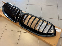 BMW serija 8 G14 G15 G16 crna maska original novo