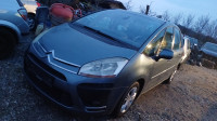 branik prednji i zadnji citroen picasso 2010