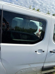 Citroen berlingo peugeot partner opel combo zadnja desna klizna vrata