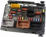 citroen peugeot upravljačka kutija kompjuter računalo bsm 9661281580