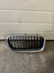 Desna Grill maska bmw f30 2014