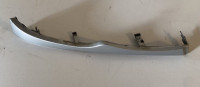 Desna lajsna ispod svjetla za seriju 3 e46, BMW desna lajsna 7030554FL
