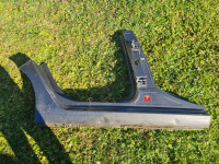 Desni dio praga sa stupom / Citroen C4