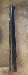Desni prag serije 5 f10 f11 BMW desni 7237064