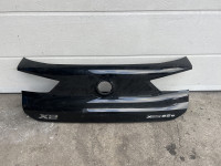 DIO GEPEKA BLENDA PLASTIKA POKLOPAC BMW X2 F39 2019