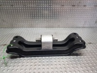 držač držač mjenjača prijenosa a2052420901 mercedes w205 w213 S2637035