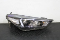 far desni prednji dio desna prednja 92102-d7500 hyundai tucson iii 3 l