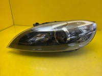 far lijeva prednja volvo v40 2012- xenon 31283332