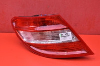 far lijeva stražnji dio stražnja 2048200164 mercedes c-klasa w204 seda