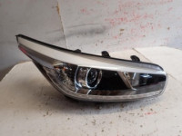 far prednji dio prednja desna kia ceed ii 2012-2018 xenon 92102-a2260