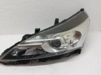 far prednji dio reflektor lijeva toyota verso lift 81150-0f161 oe 8115