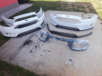 Prodajem .Branik .Ford Focus 3. Lift ..focus dijelovi 2016