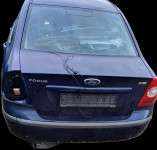 Ford focus 2.  branik zadnji lampa  greda vrata