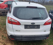 Ford focus 3 branik .stop vezni vrata