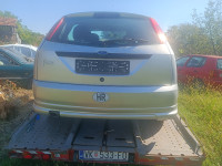 Ford Focus gepek vrata