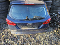 Ford Focus karavan 2015 gepek vrata